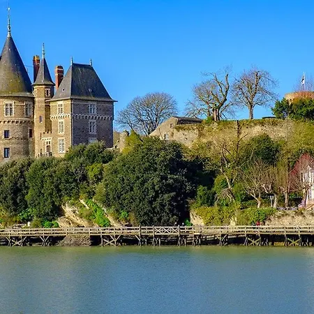 شقة Pied-a-terre Proche Du Centre Et Commodites