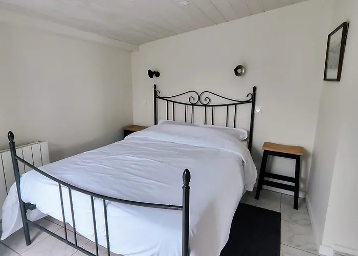 Pied-a-terre Proche Du Centre Et Commodites Pornic